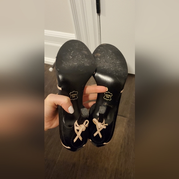 Black and Pink Heels - Picture 8 of 12